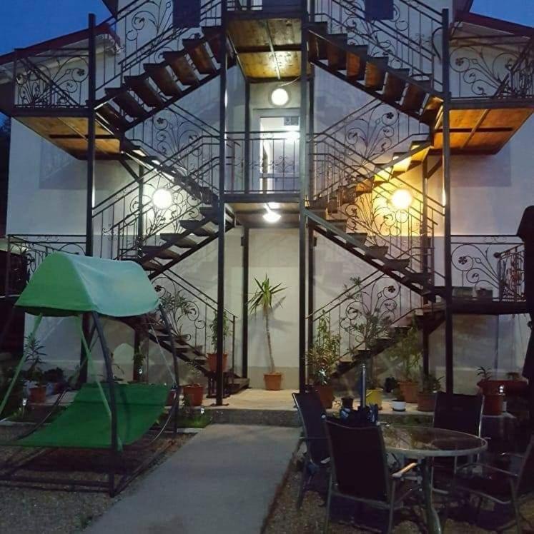 Hotel Vila Robert à Schitu Extérieur photo